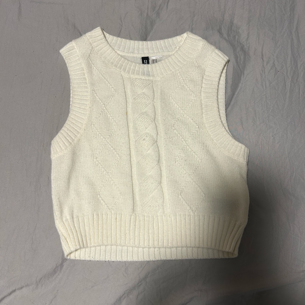 H&M Cream Cable Knit Sweater Vest